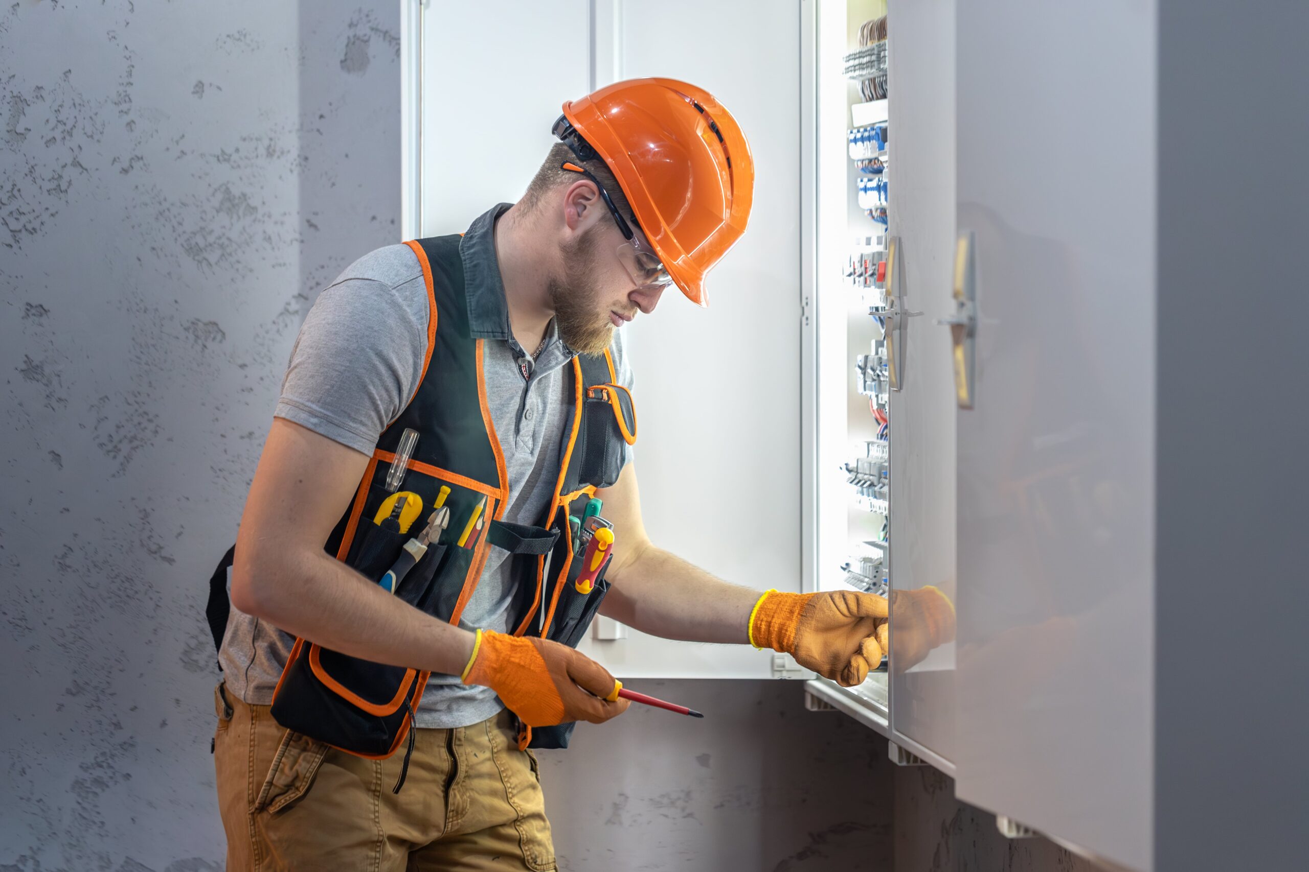 Electrician in Florida
